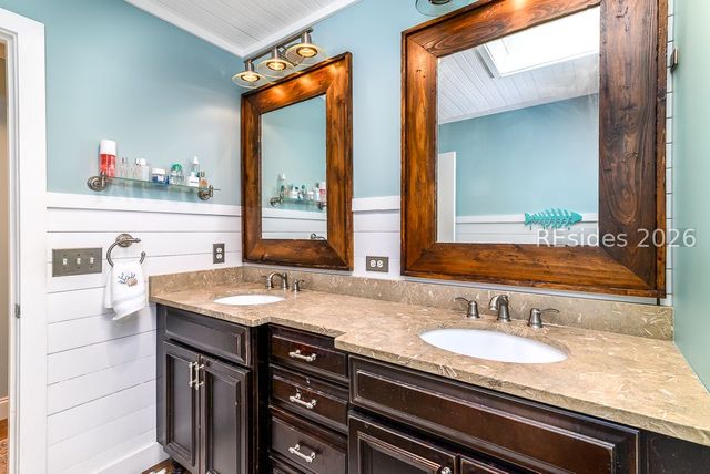 12 Myrtle Warbler Rd, Hilton Head Island, SC 29926