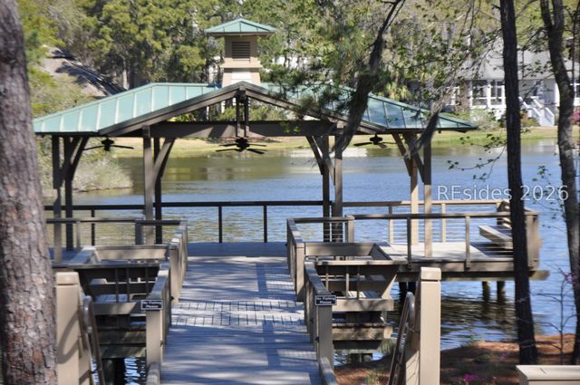 12 Myrtle Warbler Rd, Hilton Head Island, SC 29926