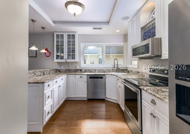 12 Myrtle Warbler Rd, Hilton Head Island, SC 29926