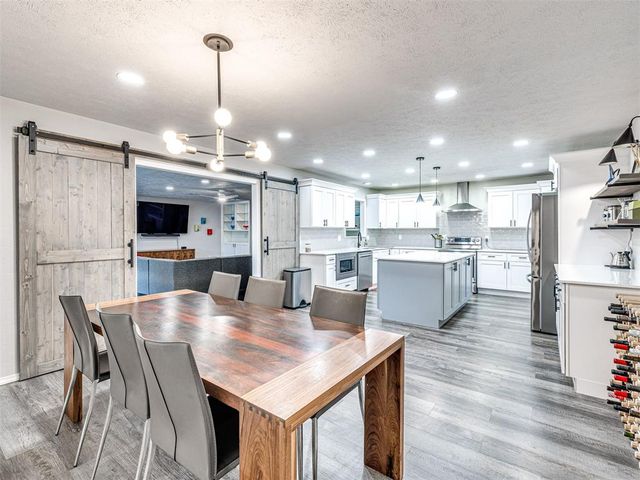 10505 Lyndon Road, The Village, OK 73120