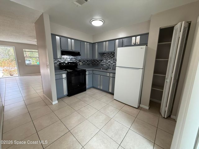 324 Bay Avenue B, Cocoa, FL 32922