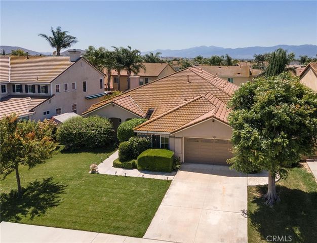 13741 Hidden River, Eastvale, CA 92880