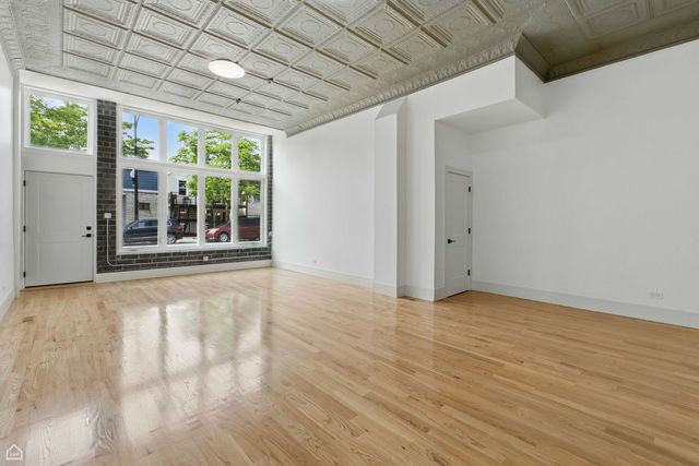 1928 W 21st Street, Chicago, IL 60608