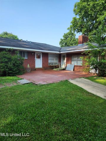 301 Jacobs Road, Poplarville, MS 39470