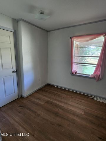 301 Jacobs Road, Poplarville, MS 39470