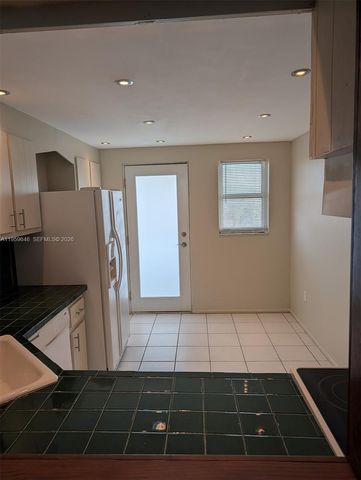 1075 NE Miami Gardens Drive 509, Miami, FL 33179