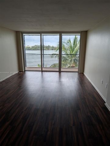 1075 NE Miami Gardens Drive 509, Miami, FL 33179