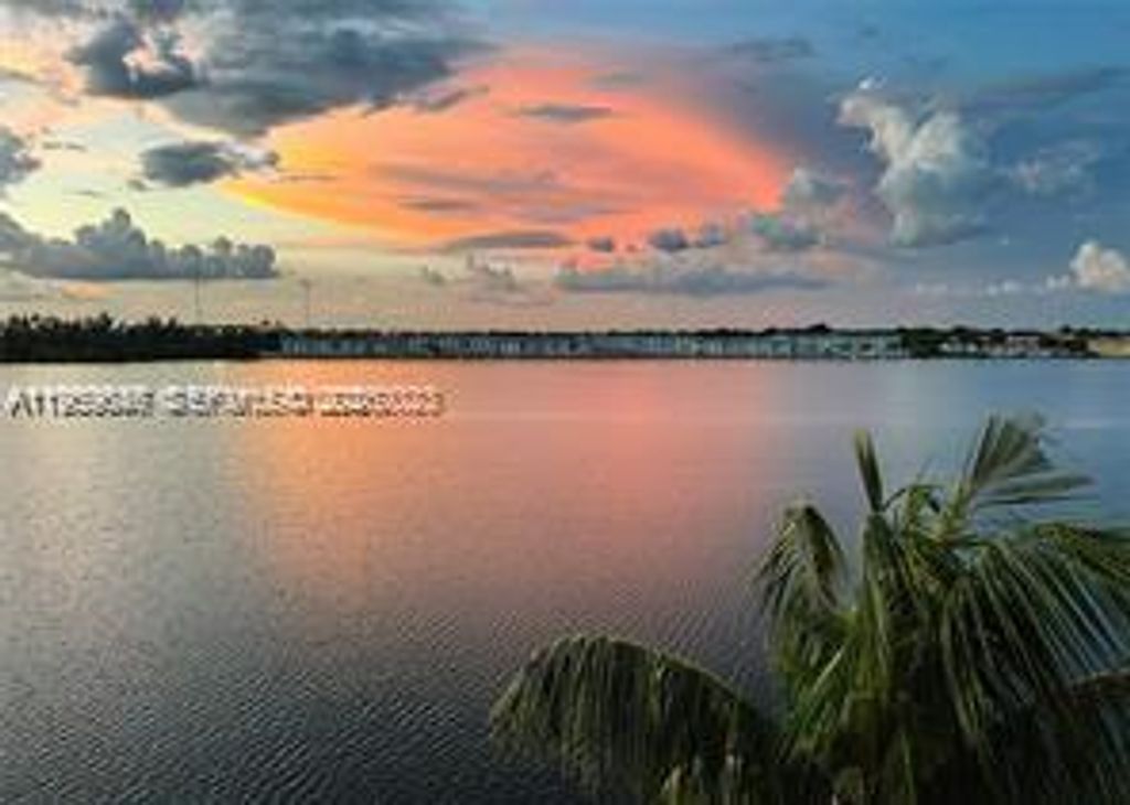 1075 NE Miami Gardens Drive 509, Miami, FL 33179
