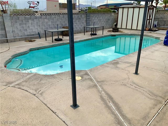 3533 Moraga Drive, Las Vegas, NV 89103