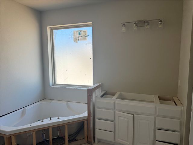 701 Broken Bow Lane, Cleburne, TX 76033