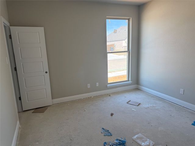 701 Broken Bow Lane, Cleburne, TX 76033