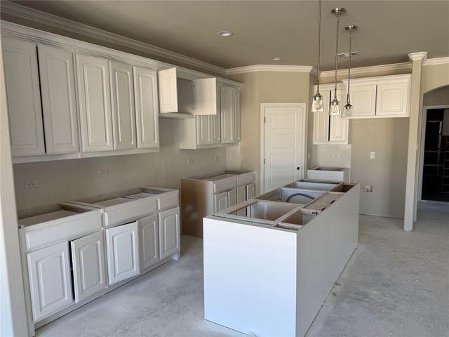 701 Broken Bow Lane, Cleburne, TX 76033