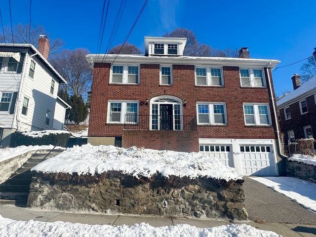 99 Westbourne Terracce 2, Brookline, MA 02446