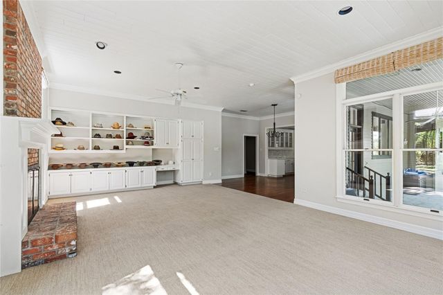 4209 Dunning LN, Austin, TX 78746
