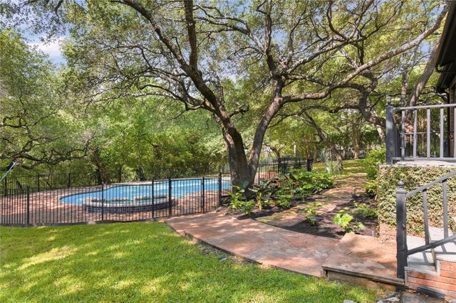 4209 Dunning LN, Austin, TX 78746