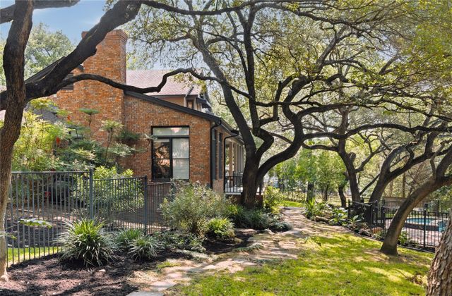 4209 Dunning LN, Austin, TX 78746
