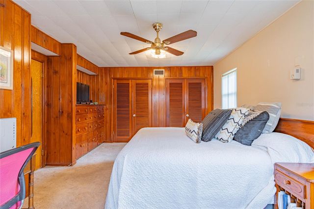 897 CR 454, Lake Panasoffkee, FL 33538