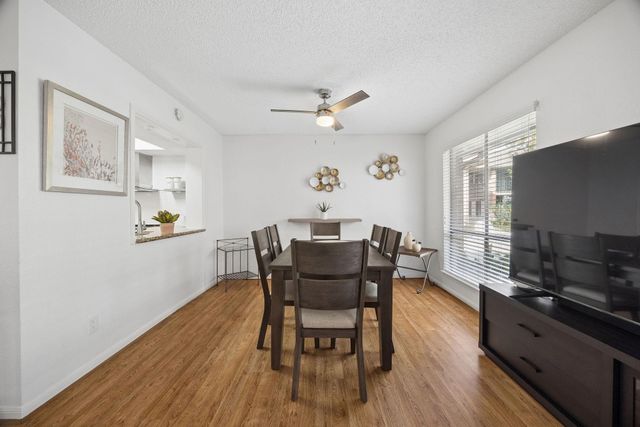 6456 Bayou Glen Road, Houston, TX 77057