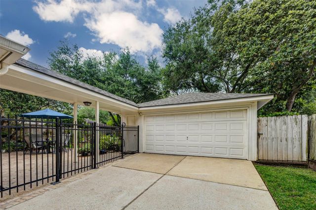 3011 Prairie Place, Sugar Land, TX 77479