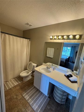 4457 W 45TH AVENUE 211, Bradenton, FL 34210