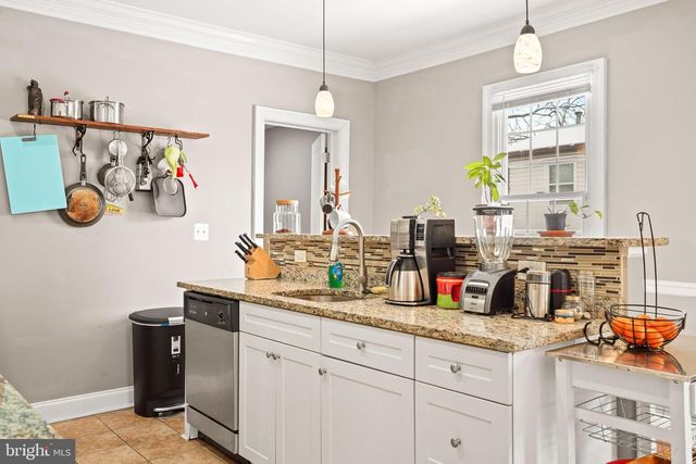 5013 THE ALAMEDA, Baltimore, MD 21239