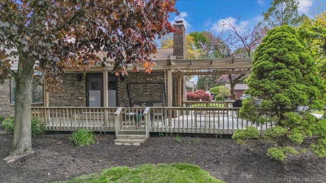 55767 Sandy Lane, Shelby Twp, MI 48316