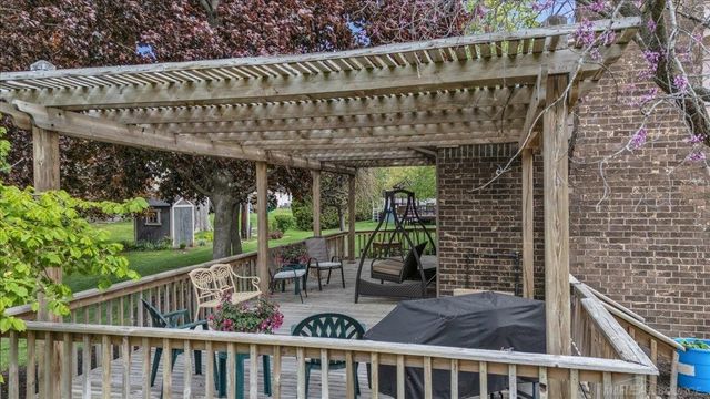 55767 Sandy Lane, Shelby Twp, MI 48316
