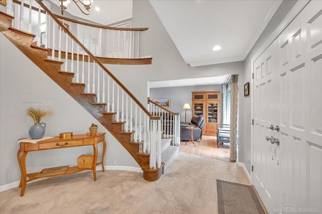 55767 Sandy Lane, Shelby Twp, MI 48316