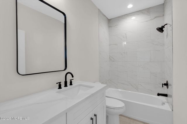 1924 Fifth Avenue, Toms River, NJ 08757