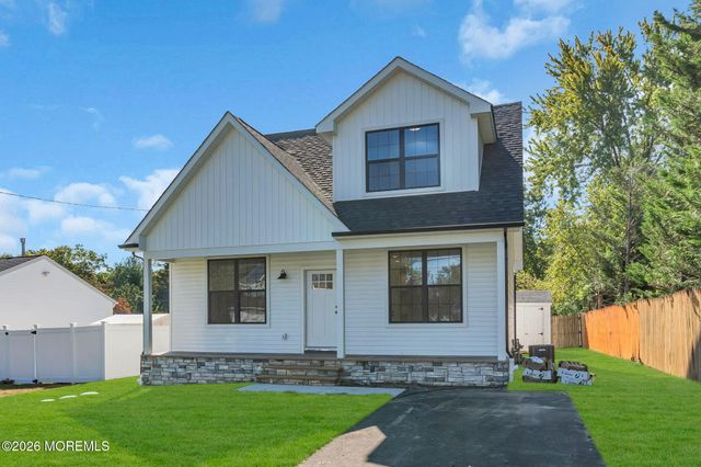 1924 Fifth Avenue, Toms River, NJ 08757