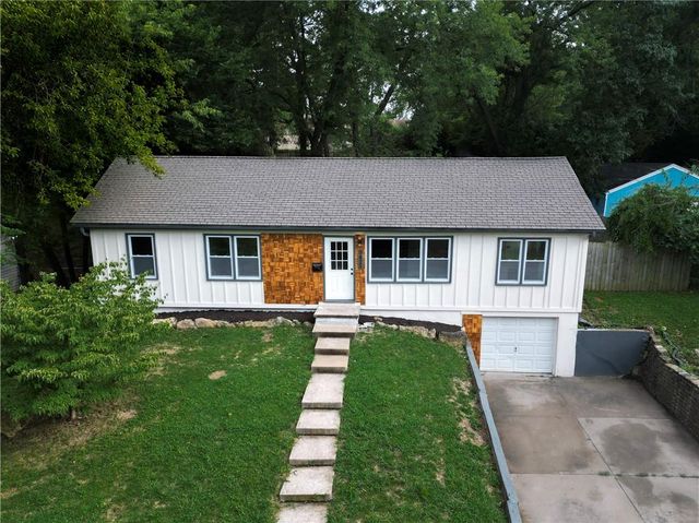 9425 E 67th Terrace, Raytown, MO 64133