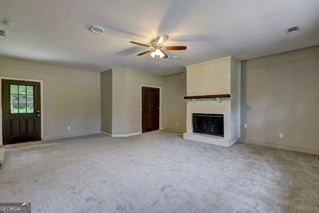 215 Fond Court, Palmetto, GA 30268