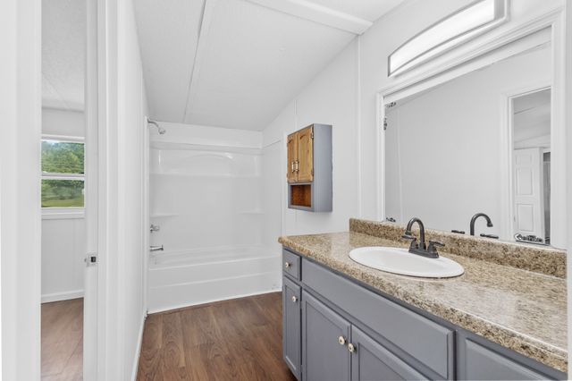 4037 Weston Dr, White House, TN 37188