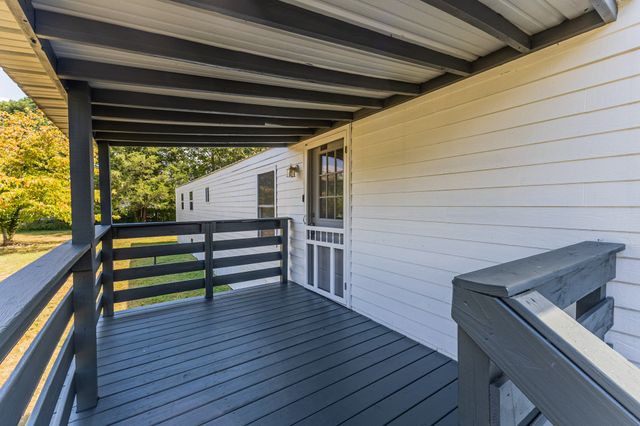 4037 Weston Dr, White House, TN 37188