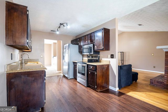 540 Flint Ridge Court, Jonesboro, GA 30238