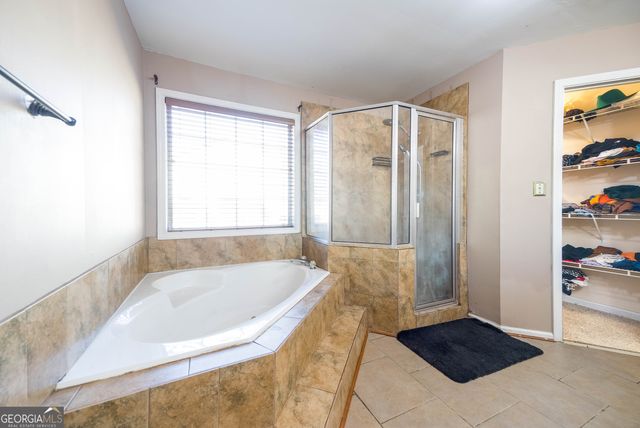 540 Flint Ridge Court, Jonesboro, GA 30238