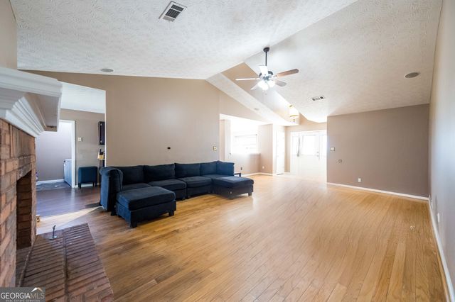 540 Flint Ridge Court, Jonesboro, GA 30238