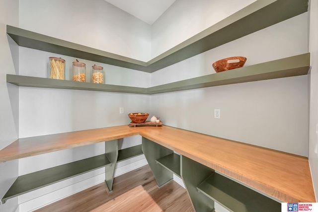 7948 S 43rd Street, Lincoln, NE 68516