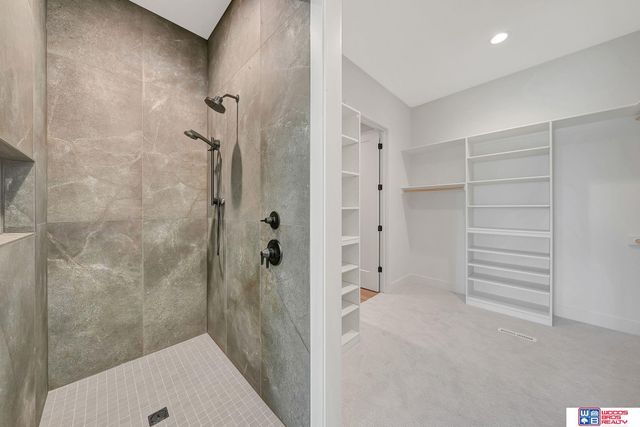 7948 S 43rd Street, Lincoln, NE 68516