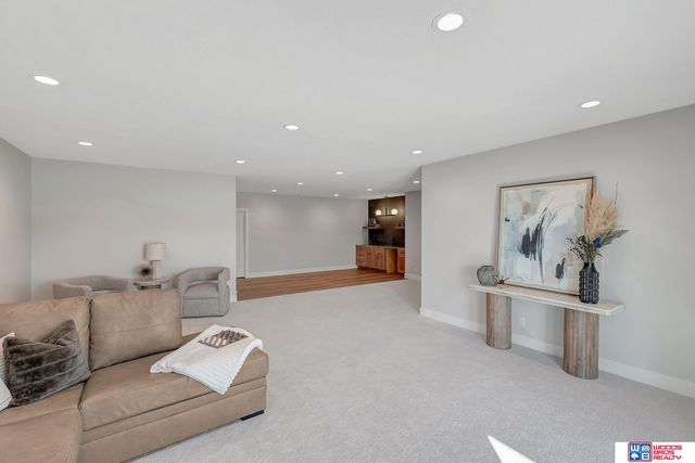 7948 S 43rd Street, Lincoln, NE 68516