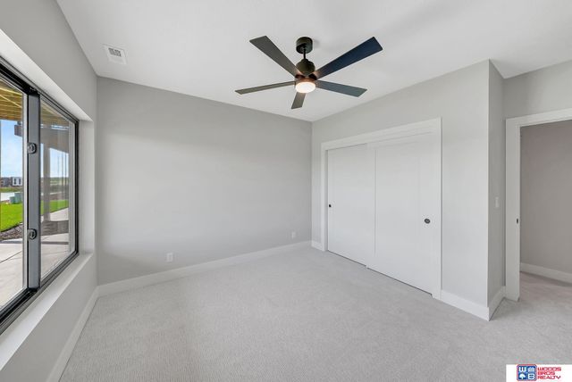 7948 S 43rd Street, Lincoln, NE 68516