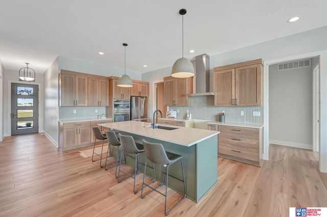 7948 S 43rd Street, Lincoln, NE 68516