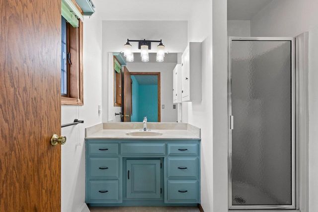 28 GREVES COURT, Appleton, WI 54914