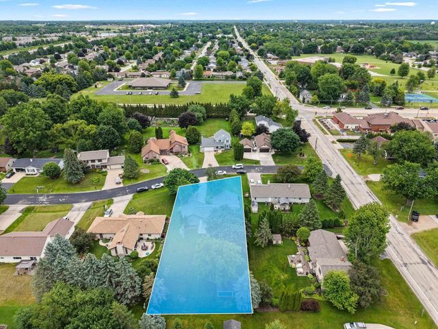 28 GREVES COURT, Appleton, WI 54914
