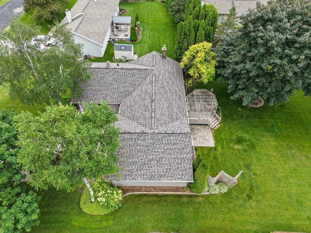 28 GREVES COURT, Appleton, WI 54914