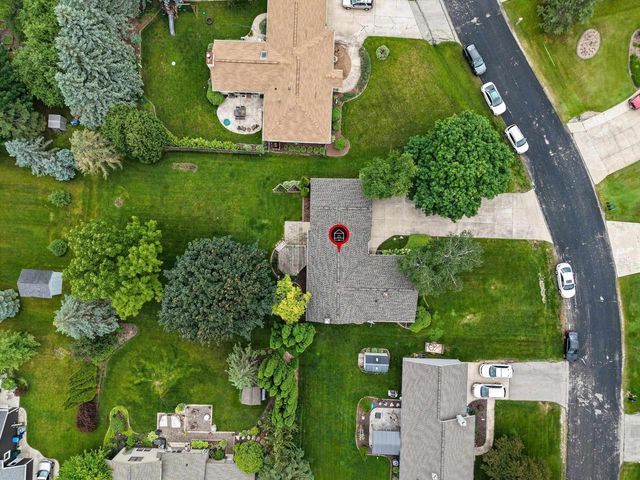 28 GREVES COURT, Appleton, WI 54914