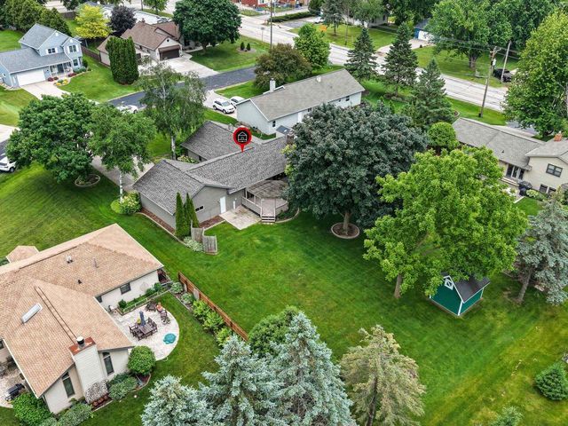 28 GREVES COURT, Appleton, WI 54914