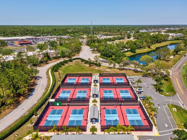 1462 SHADY BROOK COURT, Spring Hill, FL 34606