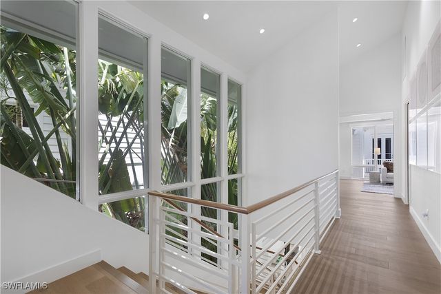 1021 6th ST S, Naples, FL 34102