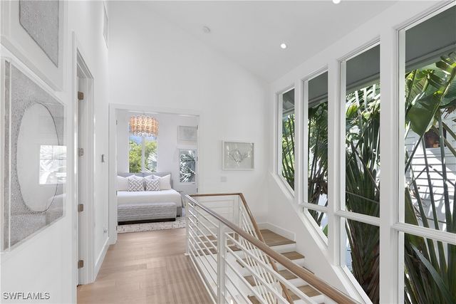 1021 6th ST S, Naples, FL 34102